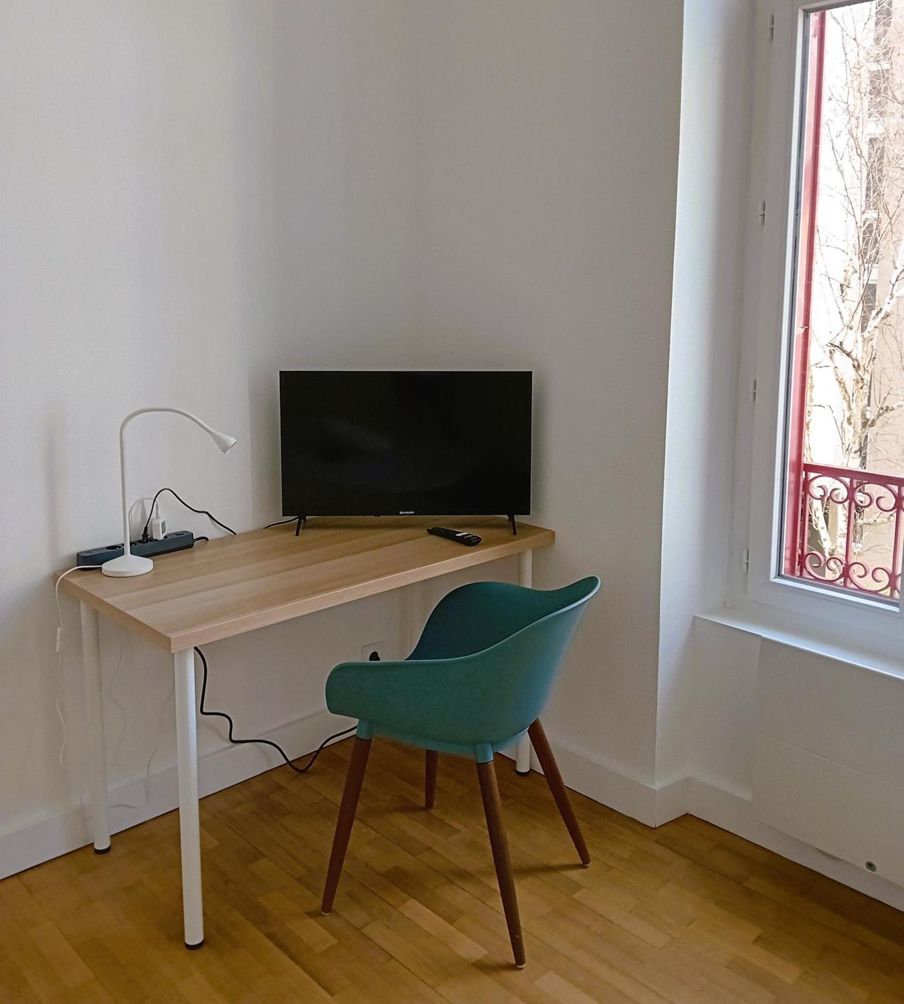 101 - Appart Renove Avec 1 Chambre Spacieuse - Tram Et Clinique Mutualiste A 1 Min Grenoble Esterno foto